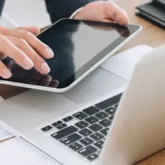 Vivus jak szybko przelew: Jak uniknąć opóźnień w transferze?